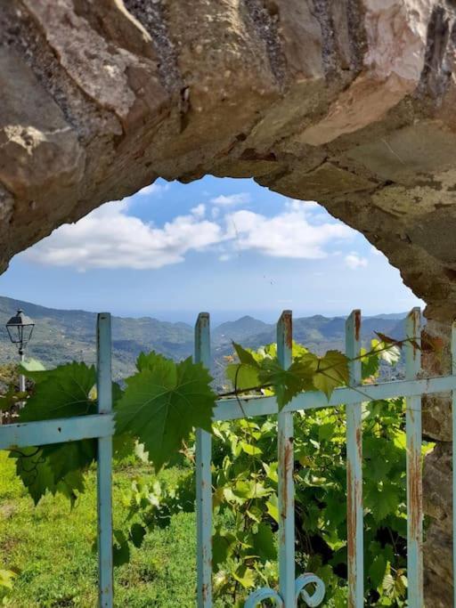 La Dimora Azzurra Villa Perinaldo Luaran gambar