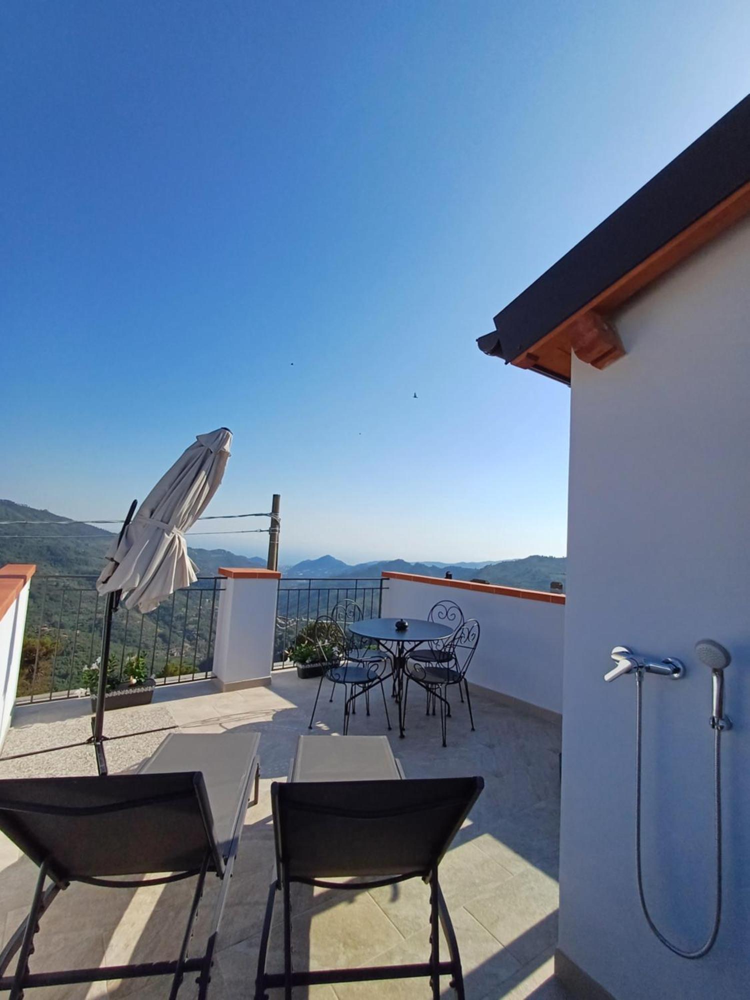 La Dimora Azzurra Villa Perinaldo Luaran gambar